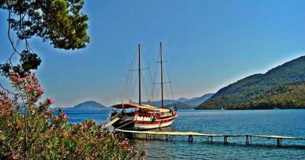 7 Days Cruise Through the Beautiful Aegean Coast