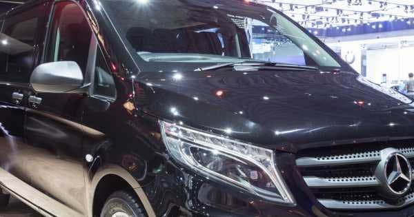 Private Kusadasi to Izmir Airport Departure Transfer