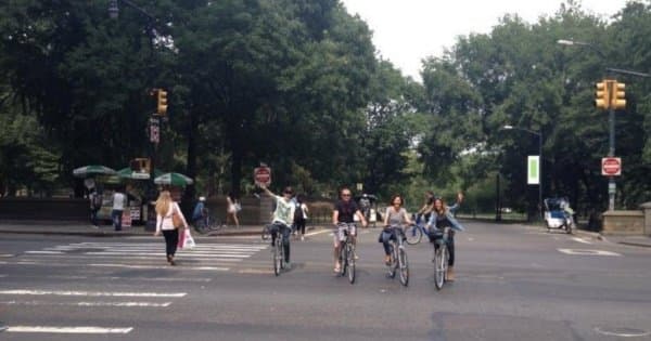 Explore Central Park on an enjoyable 2 Hour Bike Tour with Photographer